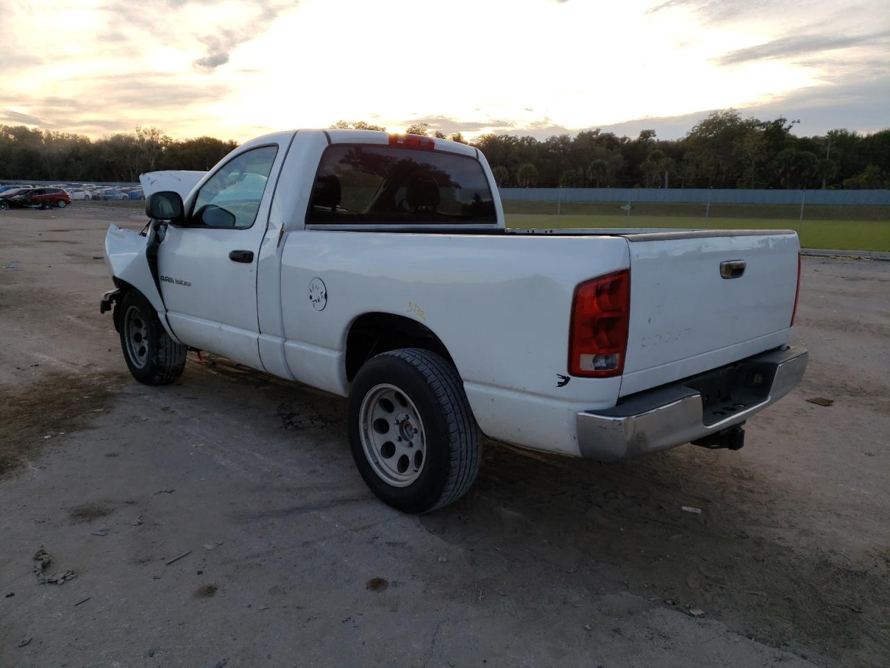Photo 3 from auction – 2004 DODGE RAM 1500 S with VIN 1D7HA16K64J285436