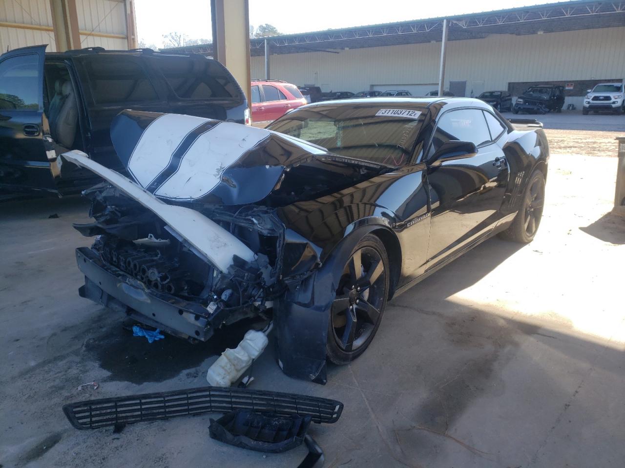 Photo 2 from auction – 2010 CHEVROLET CAMARO SS with VIN 2G1FT1EW2A9205145