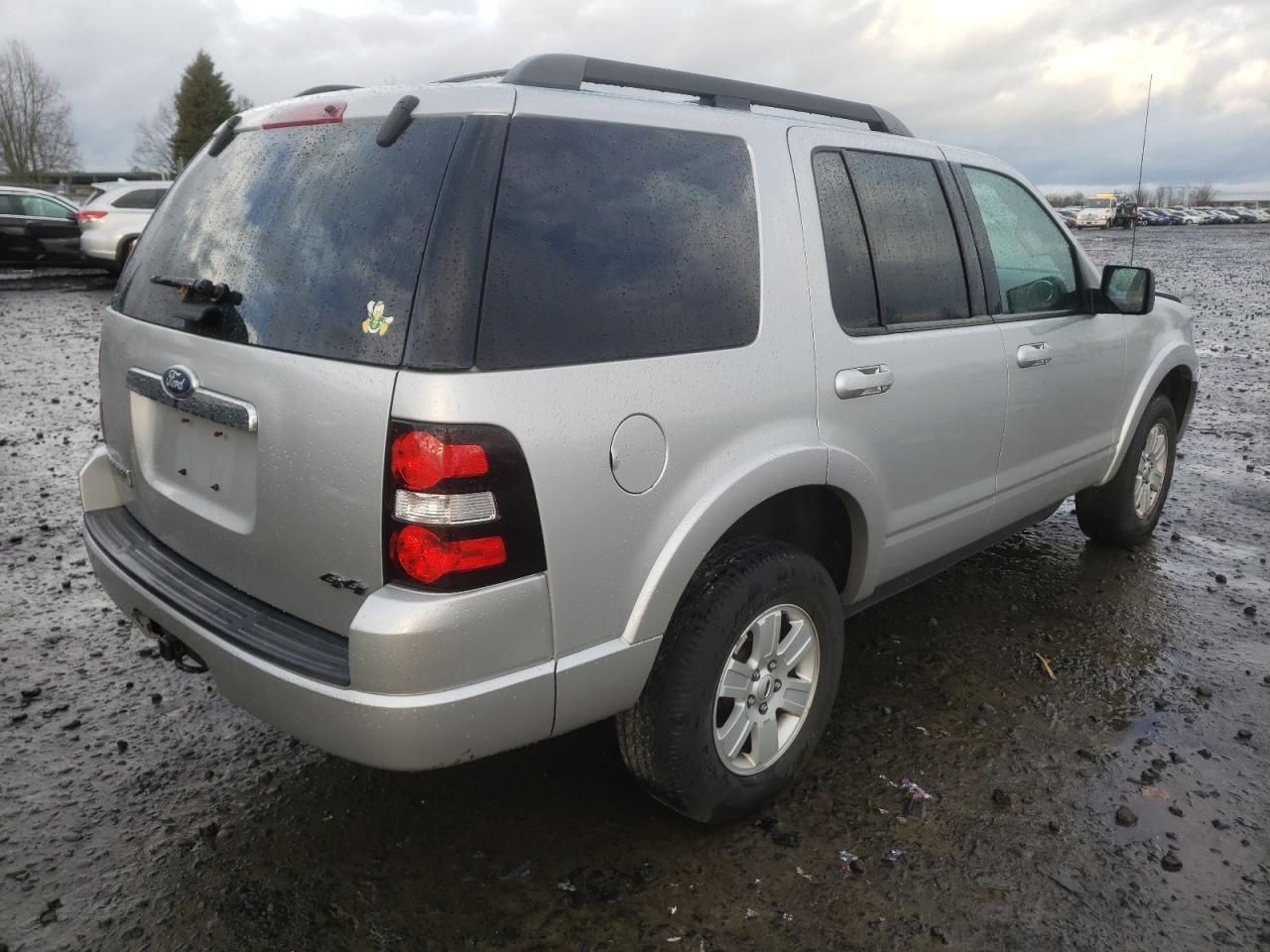 Photo 4 from auction – 2010 FORD EXPLORER X with VIN 1FMEU7DE2AUB07808
