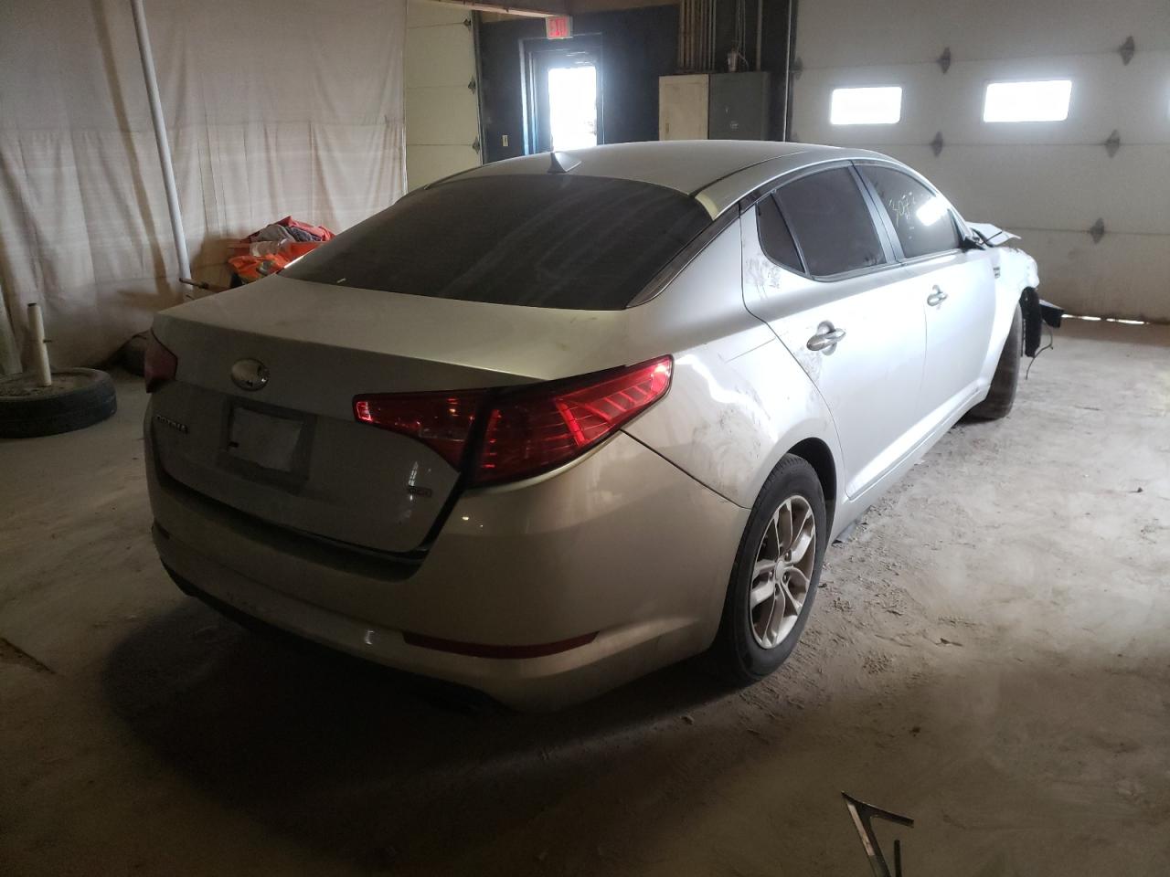 Photo 4 from auction – 2013 KIA OPTIMA LX with VIN KNAGM4A72D5377439