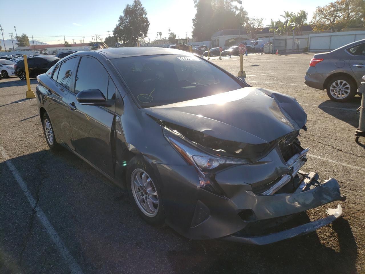 TOYOTA PRIUS 2016 with VIN JTDKBRFU6G3017086 - Photo from auction