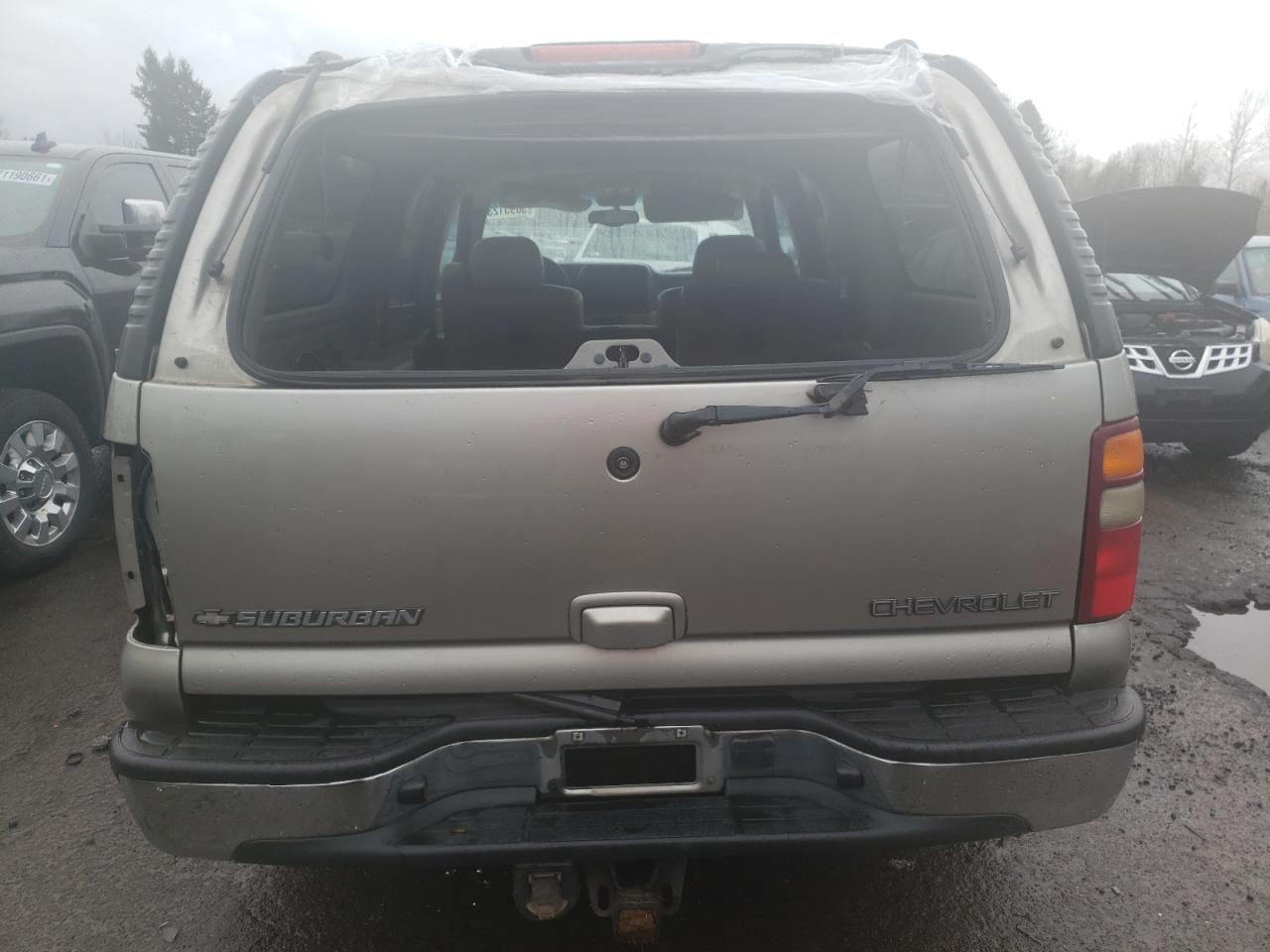 Photo 9 from auction – 2002 CHEVROLET SUBURBAN K with VIN 3GNFK16Z22G344077