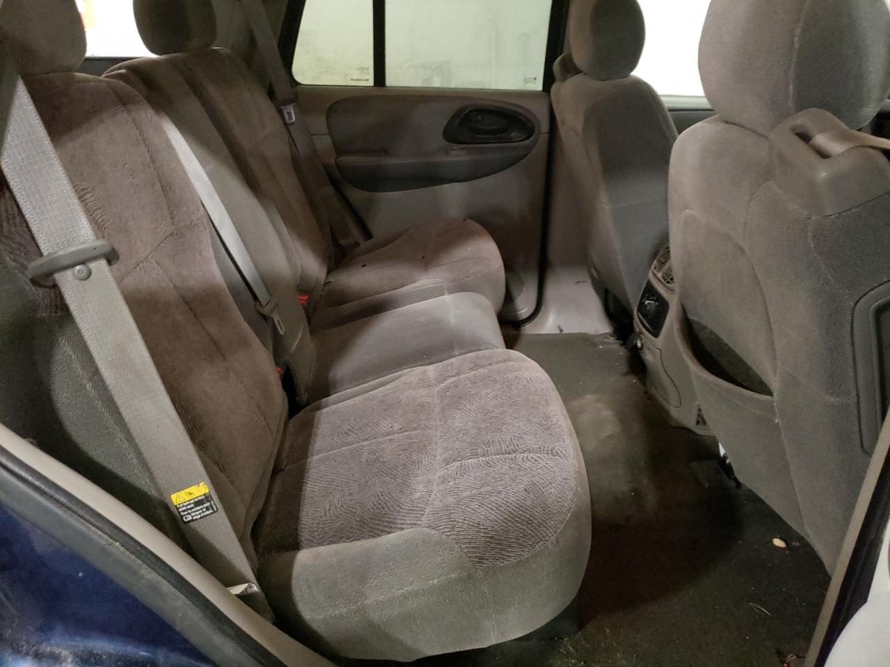 Photo 6 from auction – 2003 CHEVROLET TRAILBLAZE with VIN 1GNDT13S232183218