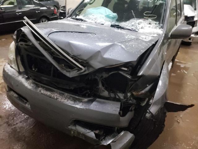 Photo 9 from auction – 2004 LEXUS GX 470 with VIN JTJBT20X440035829