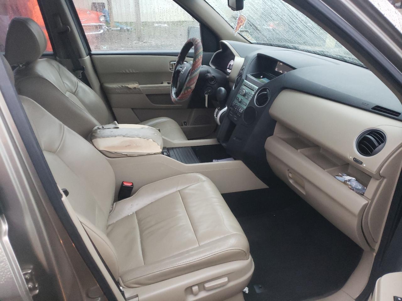 Photo 5 from auction – 2011 HONDA PILOT EXL with VIN 5FNYF3H51BB027599