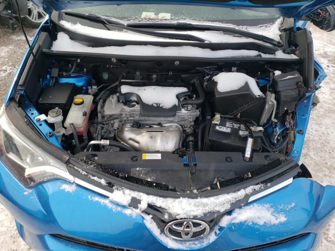 Photo 7 from auction – 2016 TOYOTA RAV4 LE with VIN 2T3BFREV7GW533260