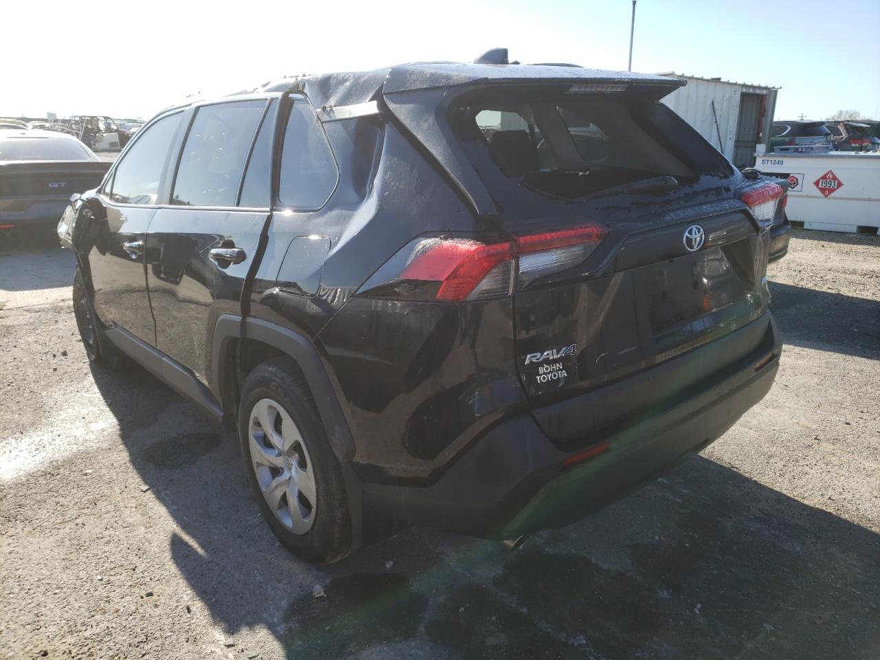 Photo 3 from auction – 2021 TOYOTA RAV4 LE with VIN 2T3H1RFV8MC100311