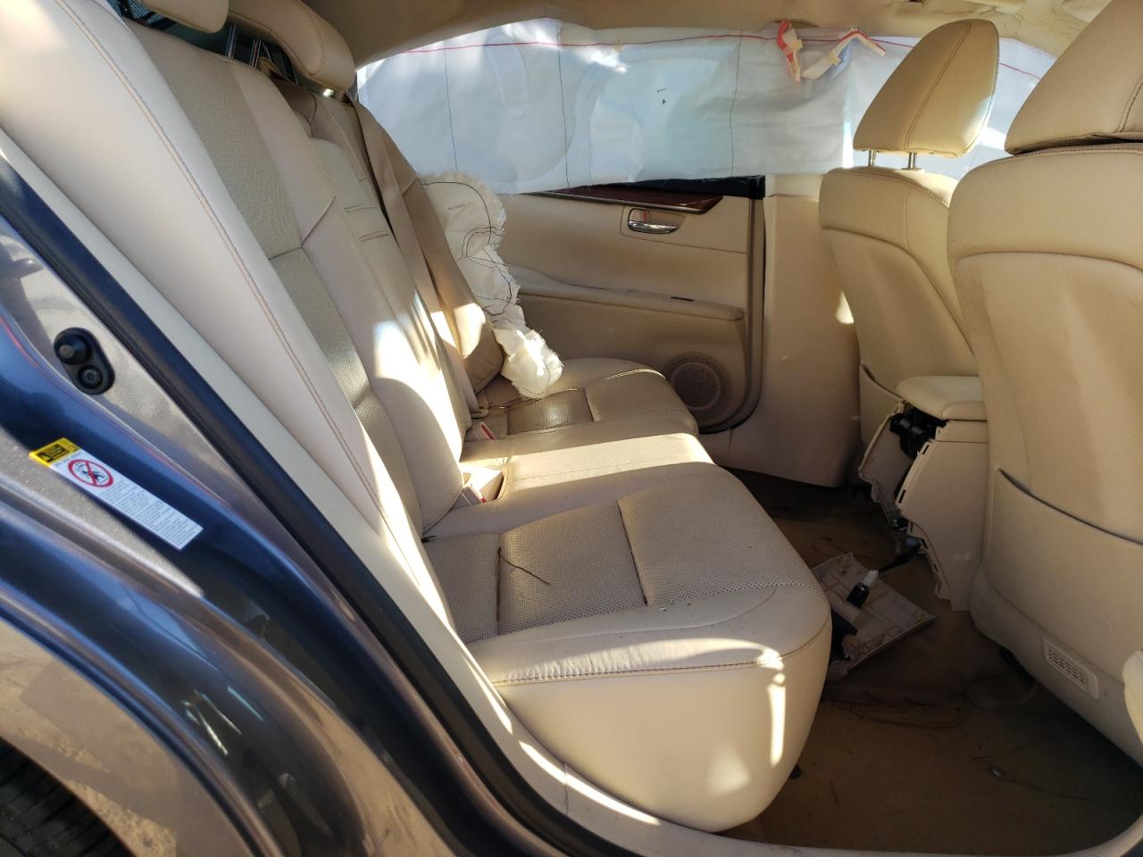 Photo 6 from auction – 2013 LEXUS ES 300H with VIN JTHBW1GG7D2012428