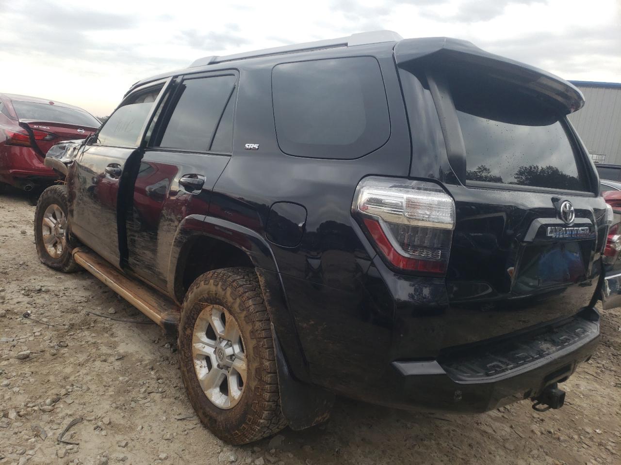 Photo 3 from auction – 2016 TOYOTA 4RUNNER SR with VIN JTEZU5JR0G5136529