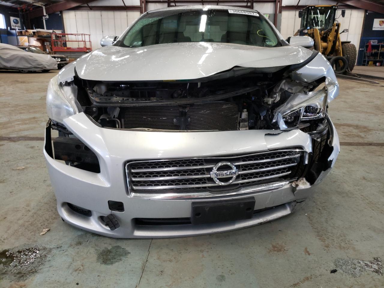 Zdjęcie 9 z aukcji – 2009 NISSAN MAXIMA S z VIN 1N4AA51E69C854307