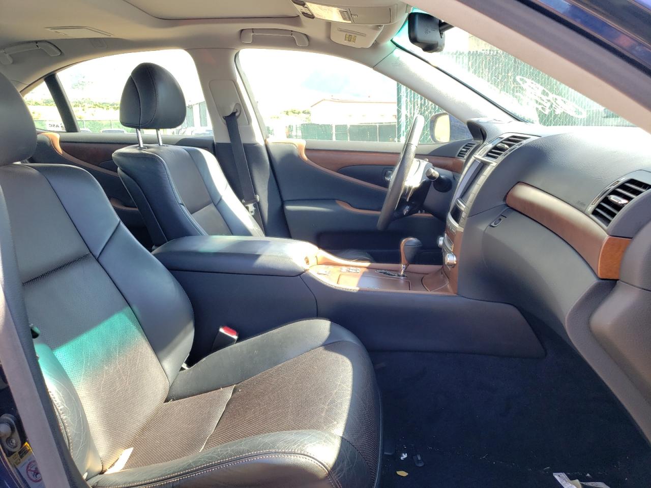 Photo 5 from auction – 2010 LEXUS LS 460 with VIN JTHBL5EFXA5096569