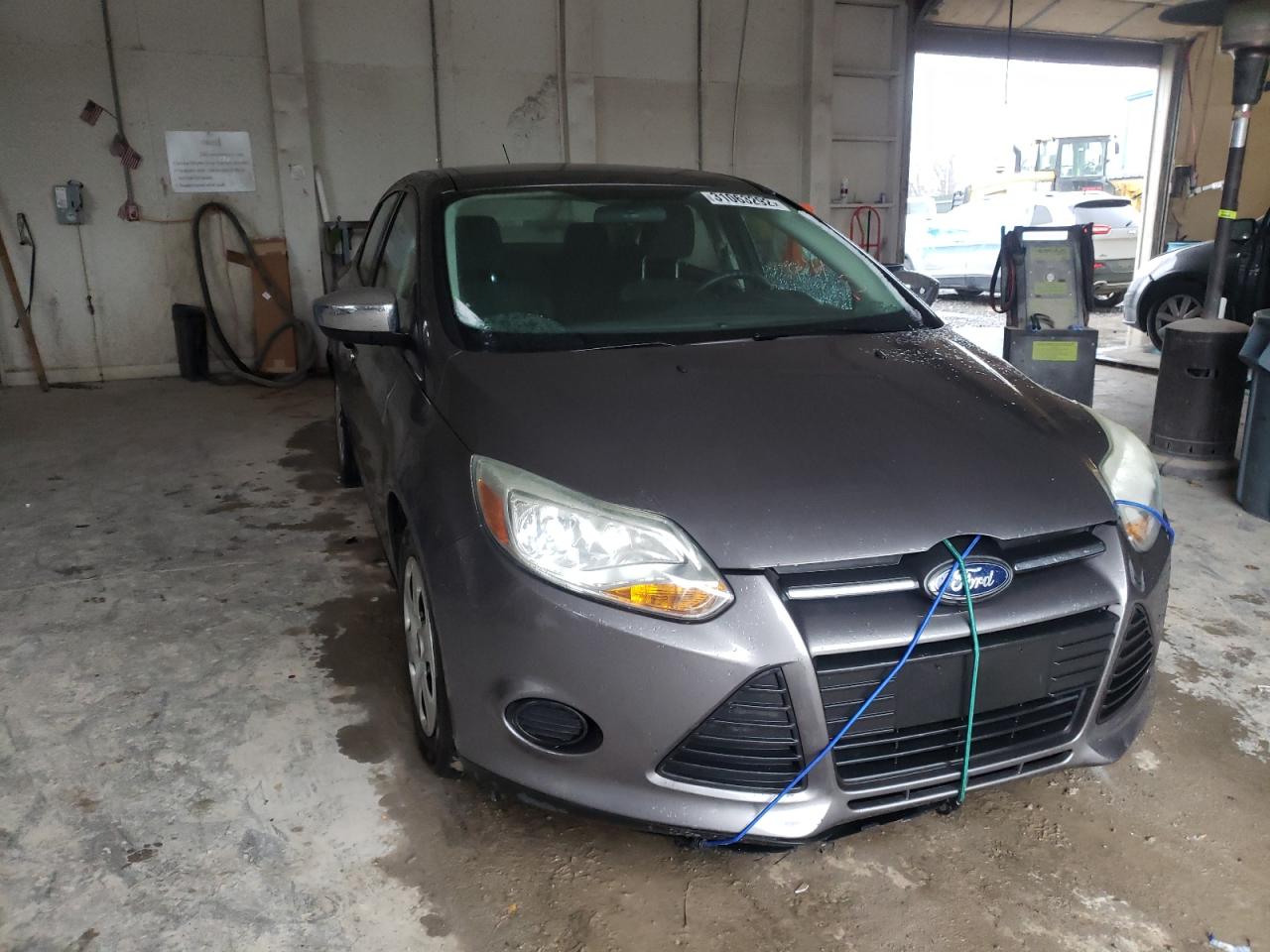 FORD FOCUS S 2013 with VIN 1FADP3E2XDL275569 - Photo from auction