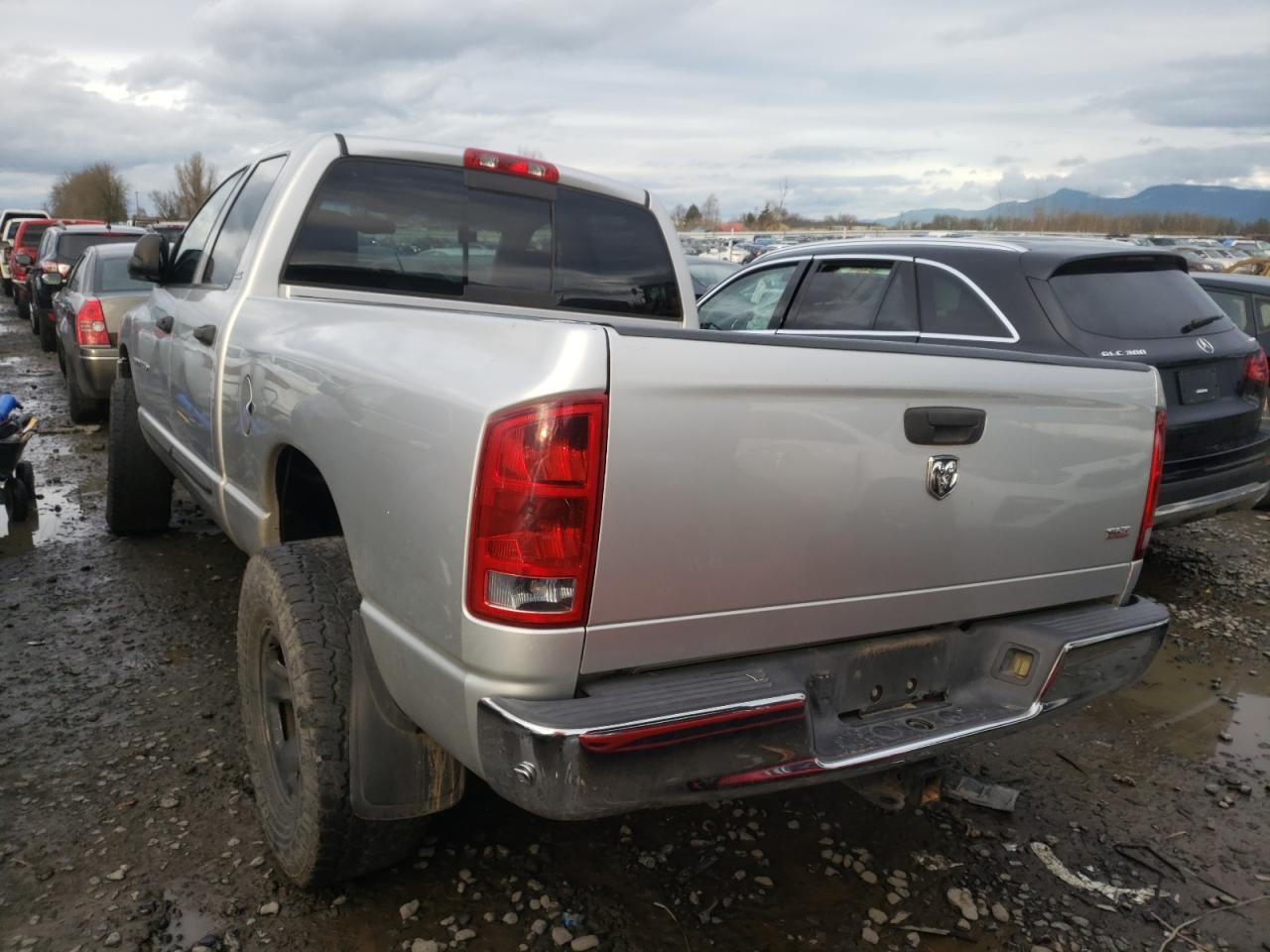 Photo 3 from auction – 2002 DODGE RAM 1500 with VIN 3D7HU18N52G198057