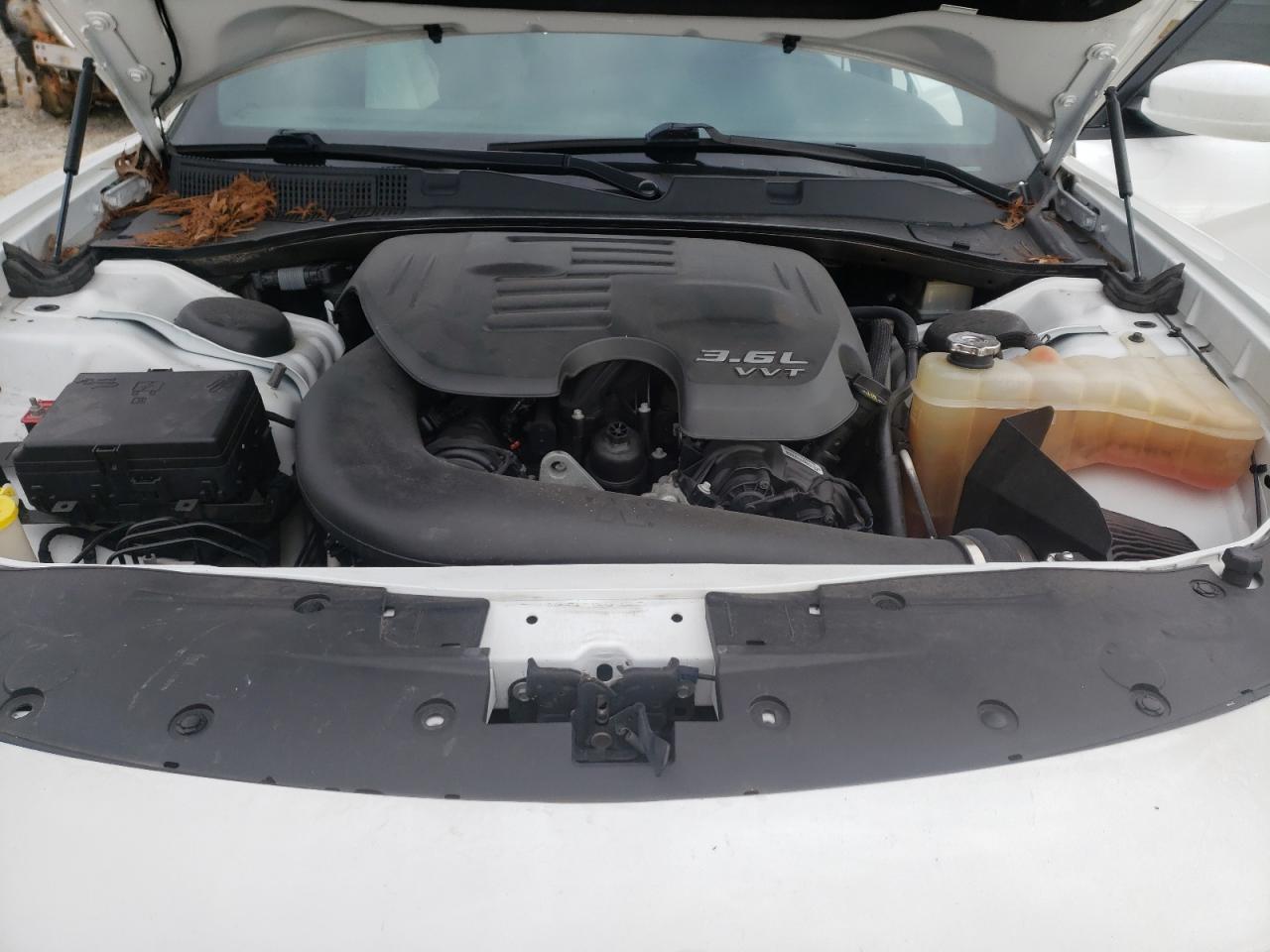Photo 7 from auction – 2016 DODGE CHARGER SE with VIN 2C3CDXFGXGH175199
