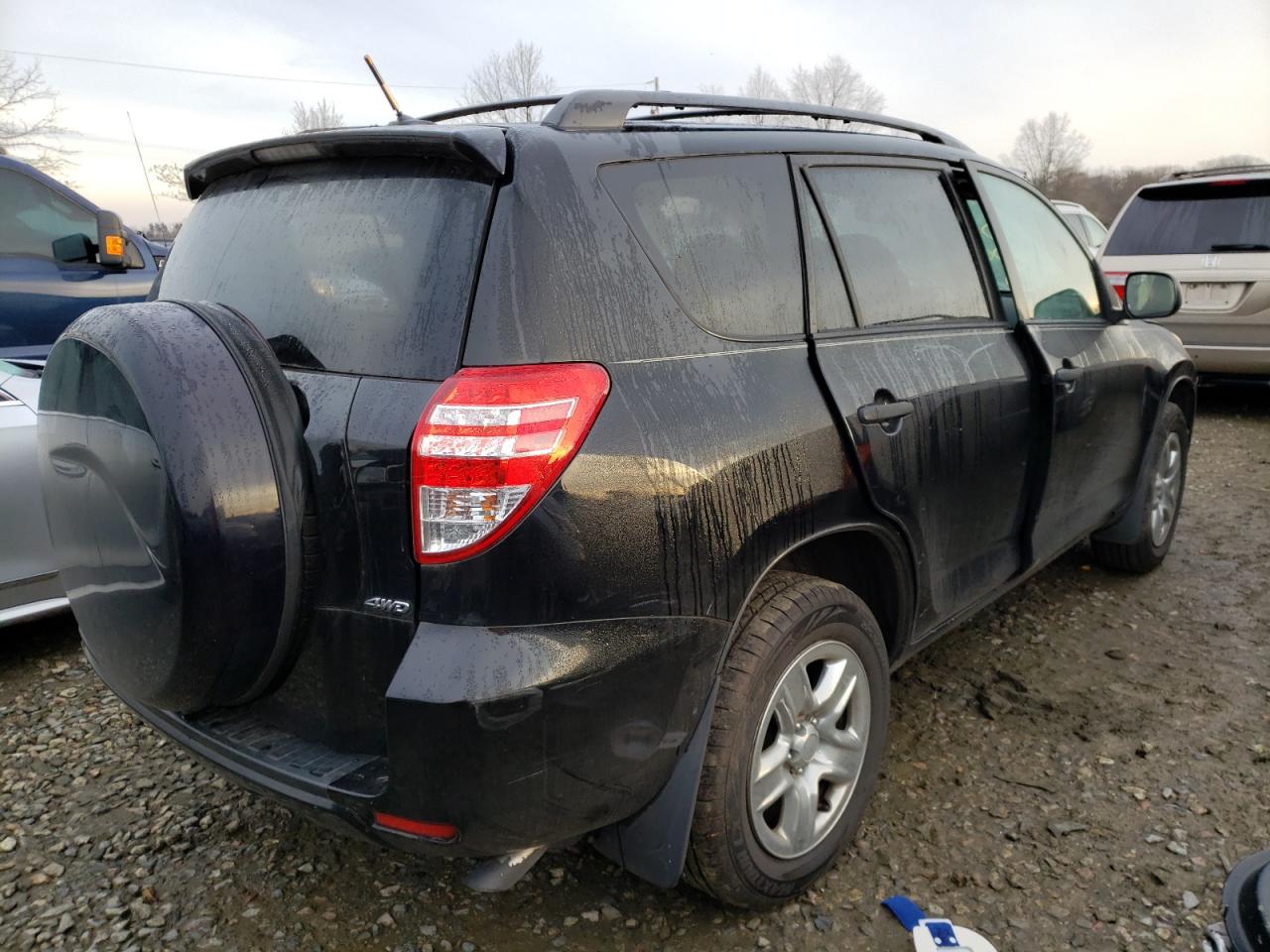Photo 4 from auction – 2010 TOYOTA RAV4 with VIN 2T3BF4DV2AW036872