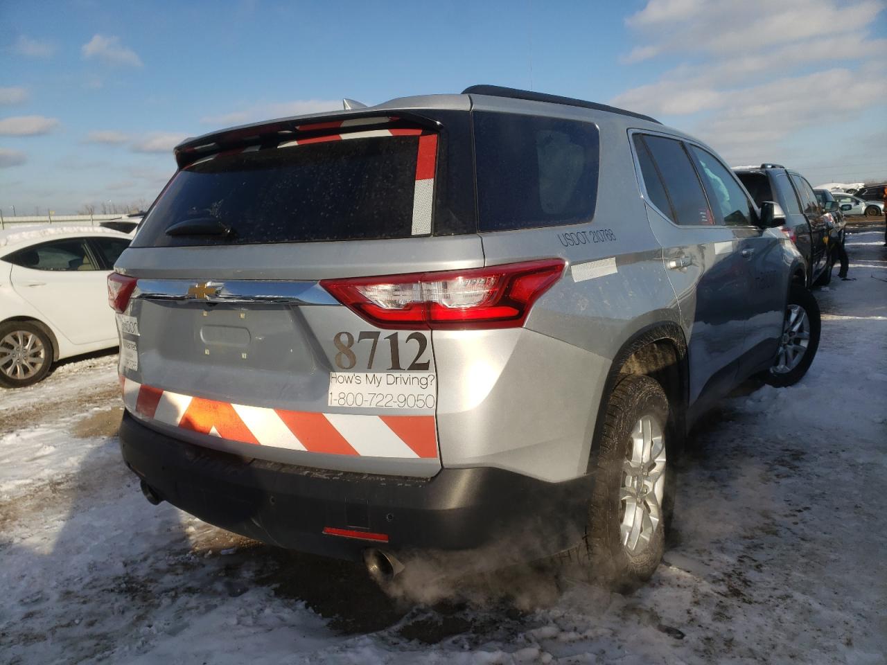 Photo 4 from auction – 2019 CHEVROLET TRAVERSE L with VIN 1GNEVMKW6KJ265042