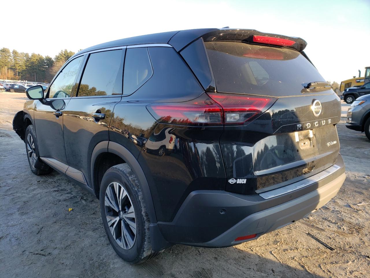 Photo 3 from auction – 2021 NISSAN ROGUE SV with VIN 5N1AT3BB2MC677627