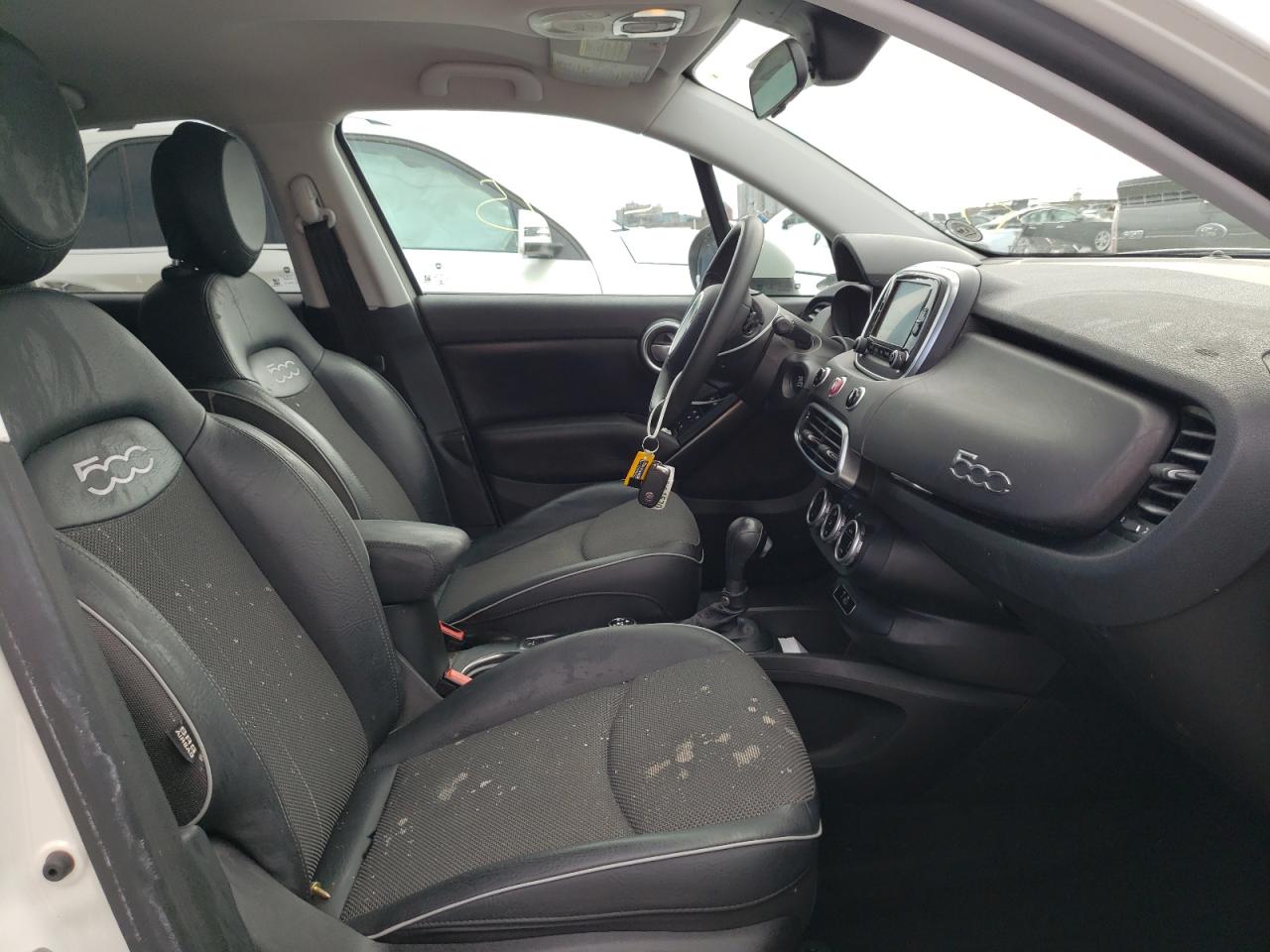 Photo 5 from auction – 2017 FIAT 500X TREKK with VIN ZFBCFXCBXHP598993