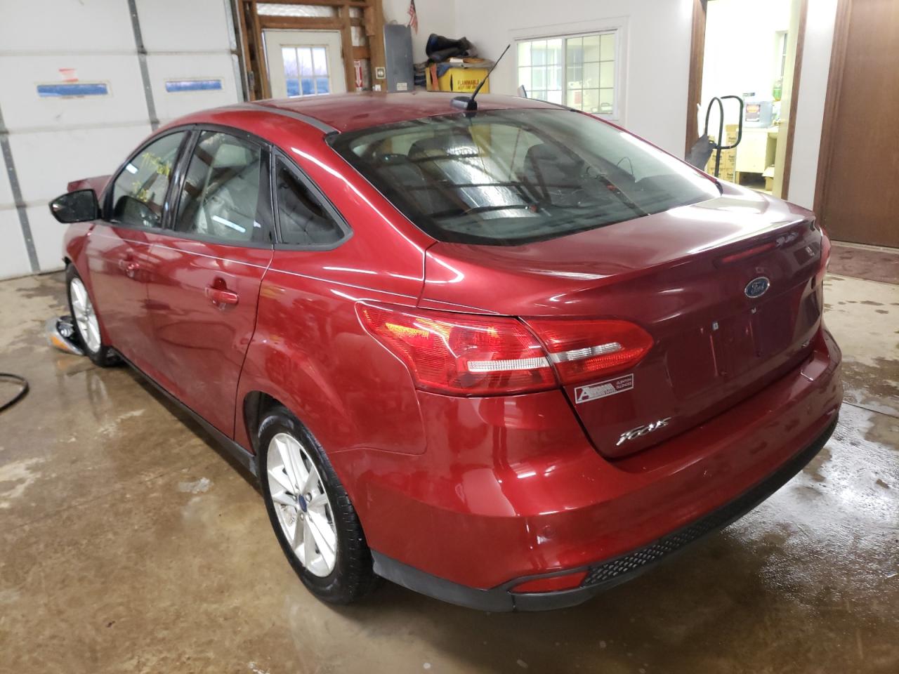 Photo 3 from auction – 2015 FORD FOCUS SE with VIN 1FADP3F2XFL213347