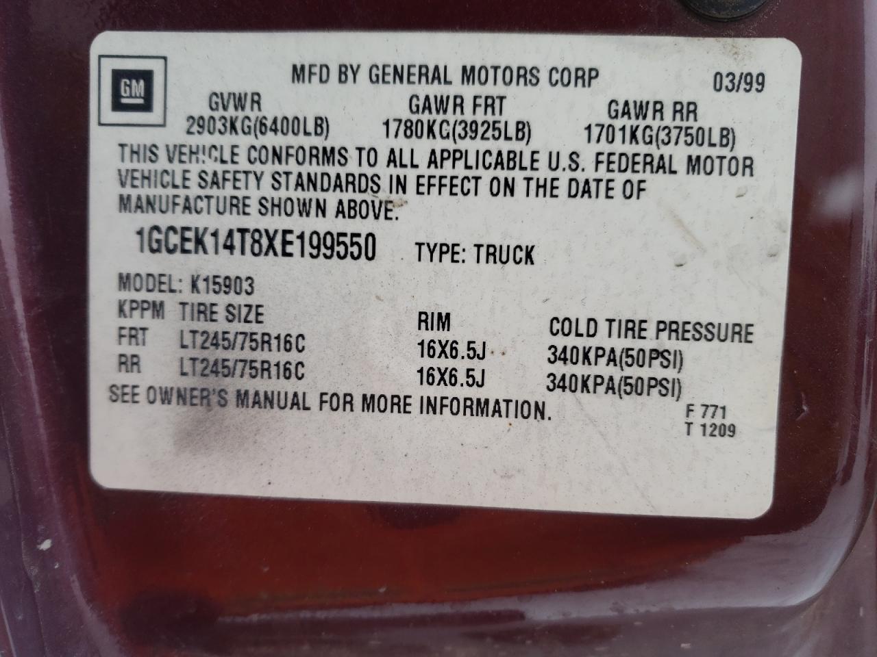 Photo 10 from auction – 1999 CHEVROLET SILVERADO with VIN 1GCEK14T8XE199550