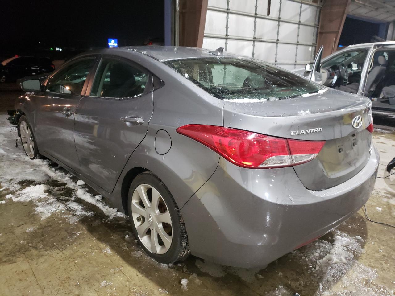 Photo 3 from auction – 2012 HYUNDAI ELANTRA GL with VIN 5NPDH4AE9CH120253