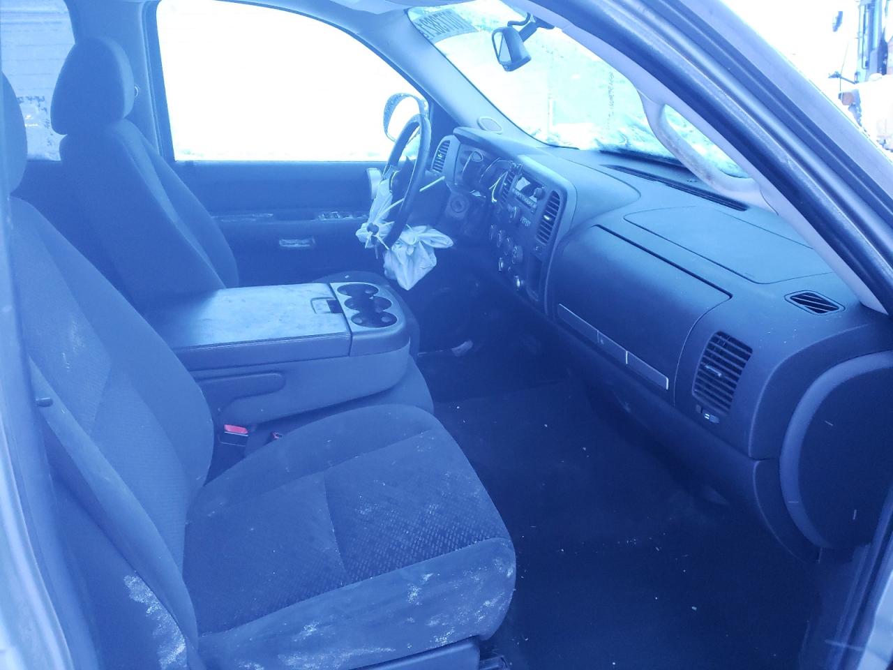 Photo 5 from auction – 2008 CHEVROLET SILVERADO with VIN 2GCEK13M381143447