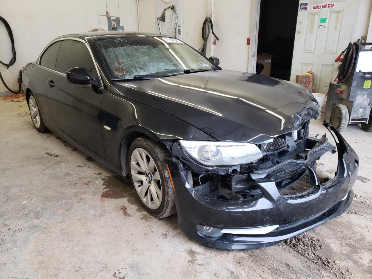 BMW 328 I 2012 with VIN WBADW3C59CE821594 - Photo from auction