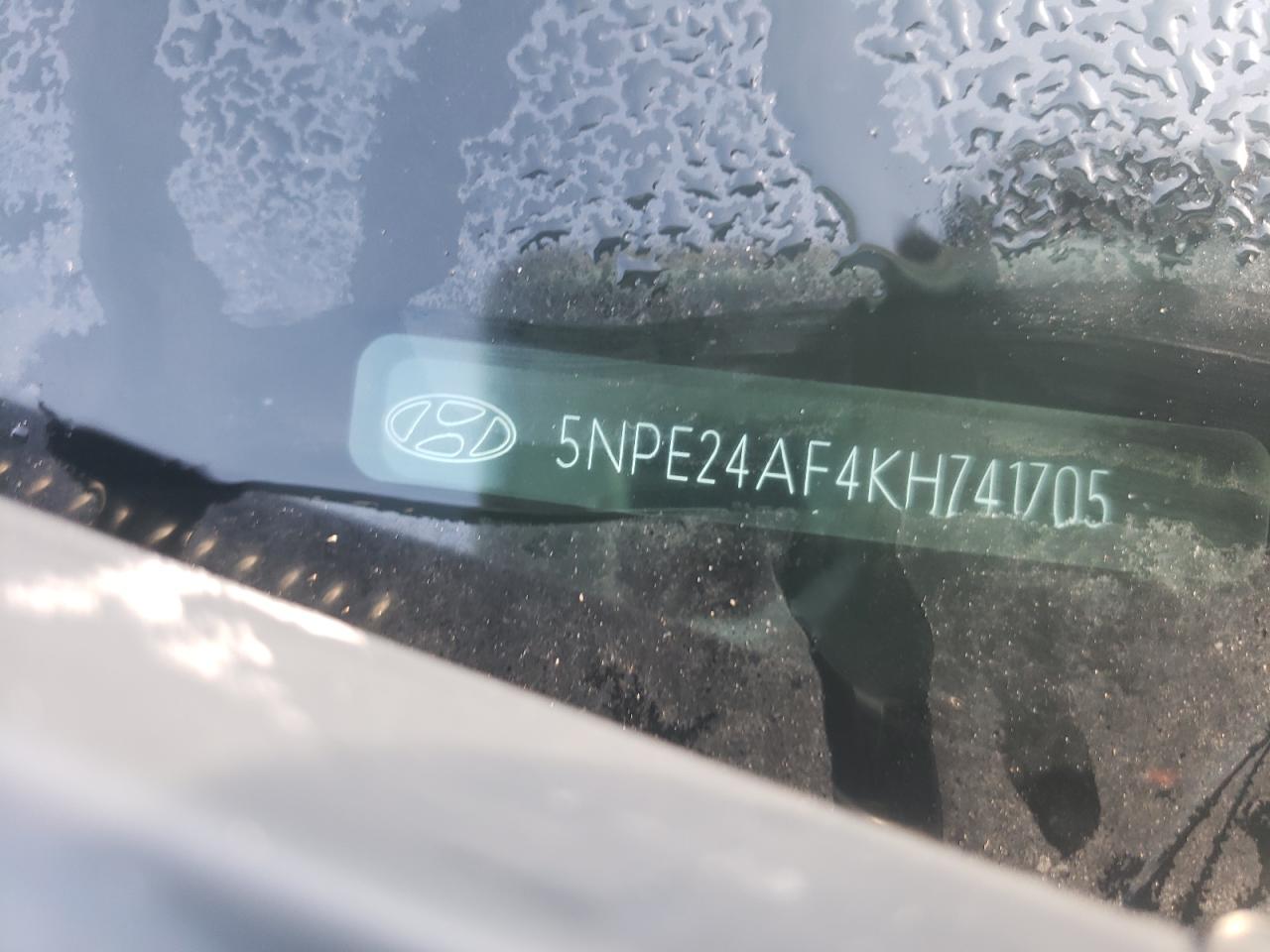 Photo 10 from auction – 2019 HYUNDAI SONATA SE with VIN 5NPE24AF4KH741705