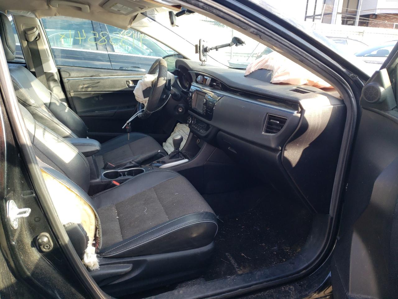 Photo 5 from auction – 2014 TOYOTA COROLLA L with VIN 2T1BURHE2EC035752