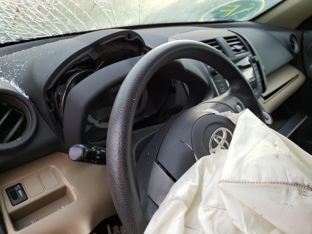 Photo 8 from auction – 2010 TOYOTA RAV4 with VIN 2T3BF4DV2AW036872