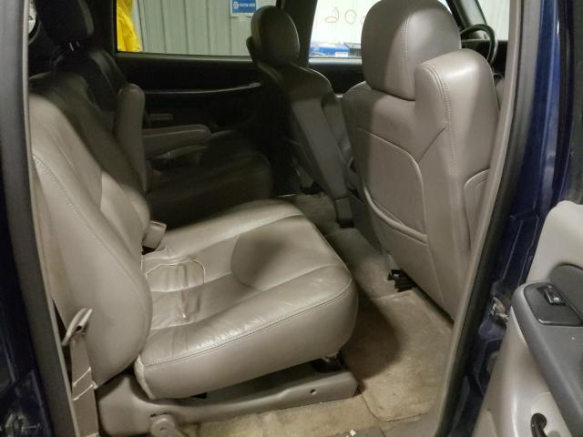 Photo 6 from auction – 2003 CHEVROLET SUBURBAN K with VIN 1GNFK16Z43J159352