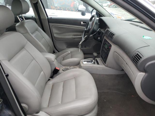 Photo 5 from auction – 2004 VOLKSWAGEN PASSAT GLS with VIN WVWPD63B04P246644