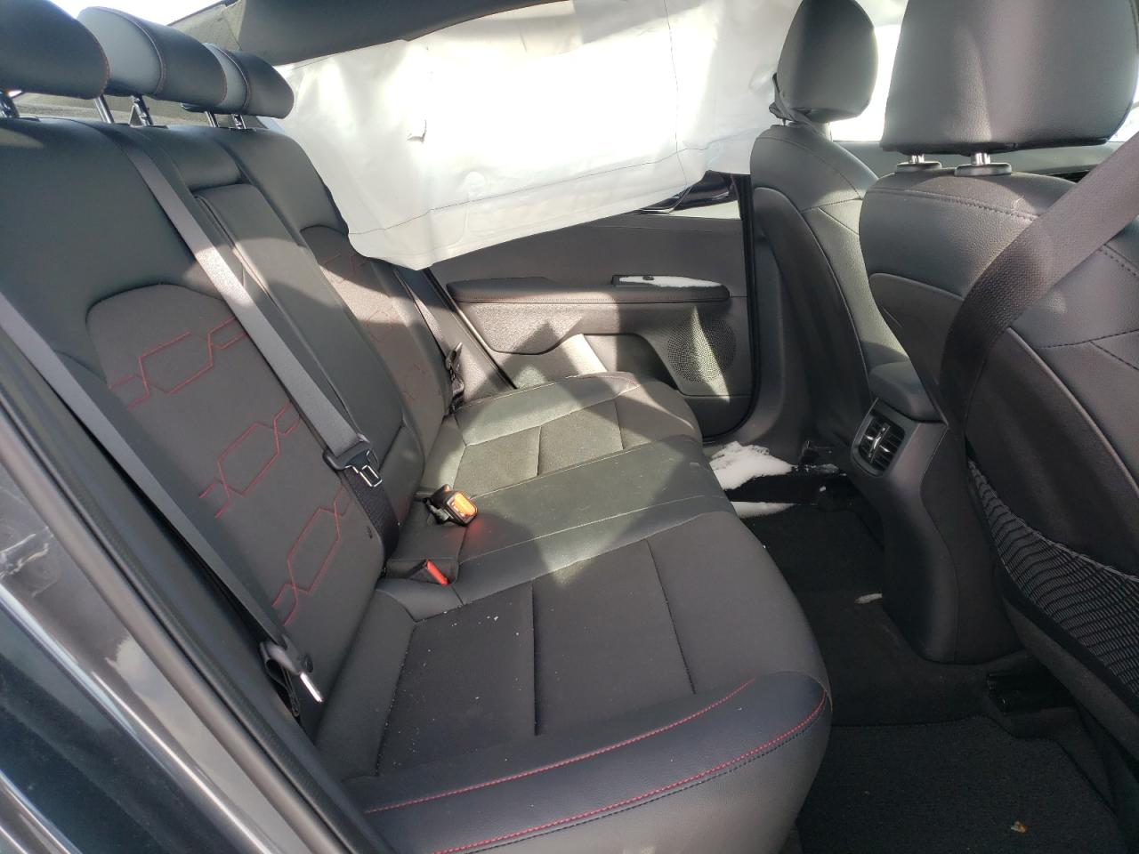 Photo 6 from auction – 2021 KIA FORTE GT with VIN 3KPF44AC5ME417545