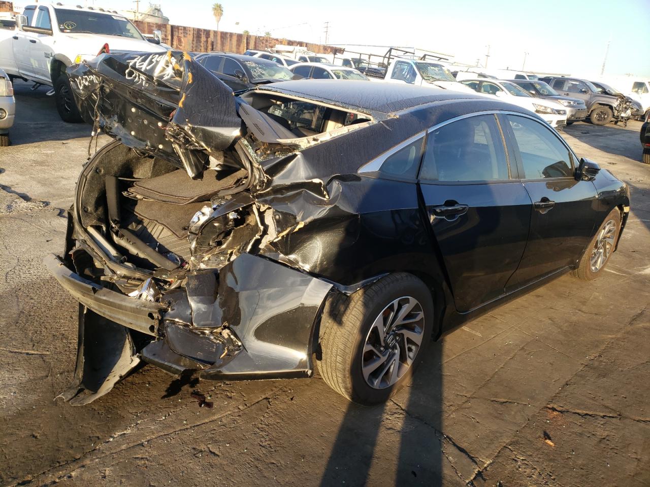 Photo 4 from auction – 2016 HONDA CIVIC EX with VIN 19XFC2F74GE233625