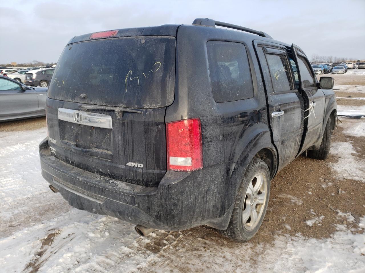 Photo 4 from auction – 2012 HONDA PILOT EX with VIN 5FNYF4H43CB046265