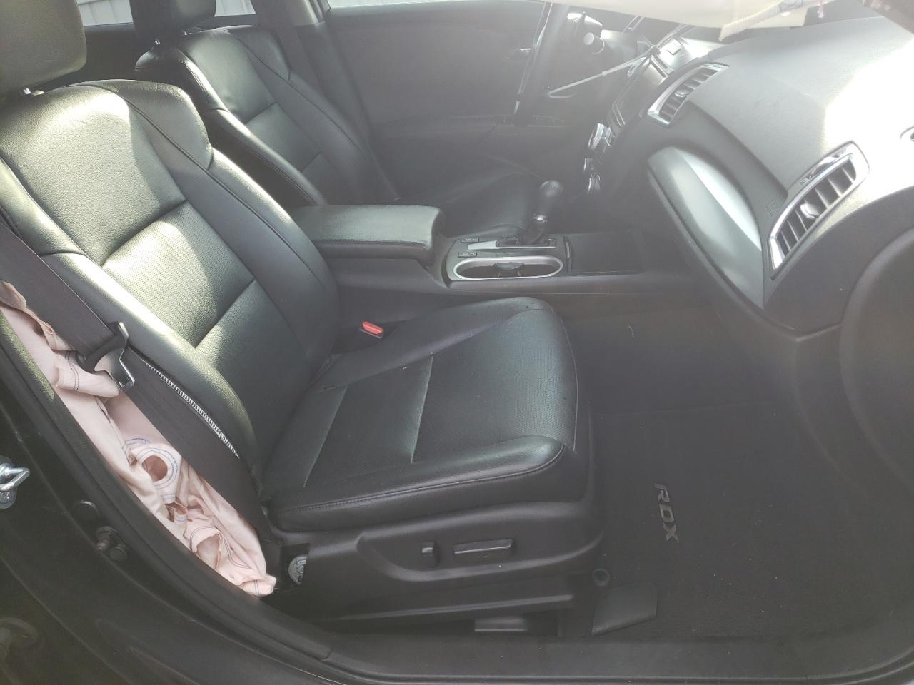 Photo 5 from auction – 2016 ACURA RDX TECHNO with VIN 5J8TB4H58GL003558