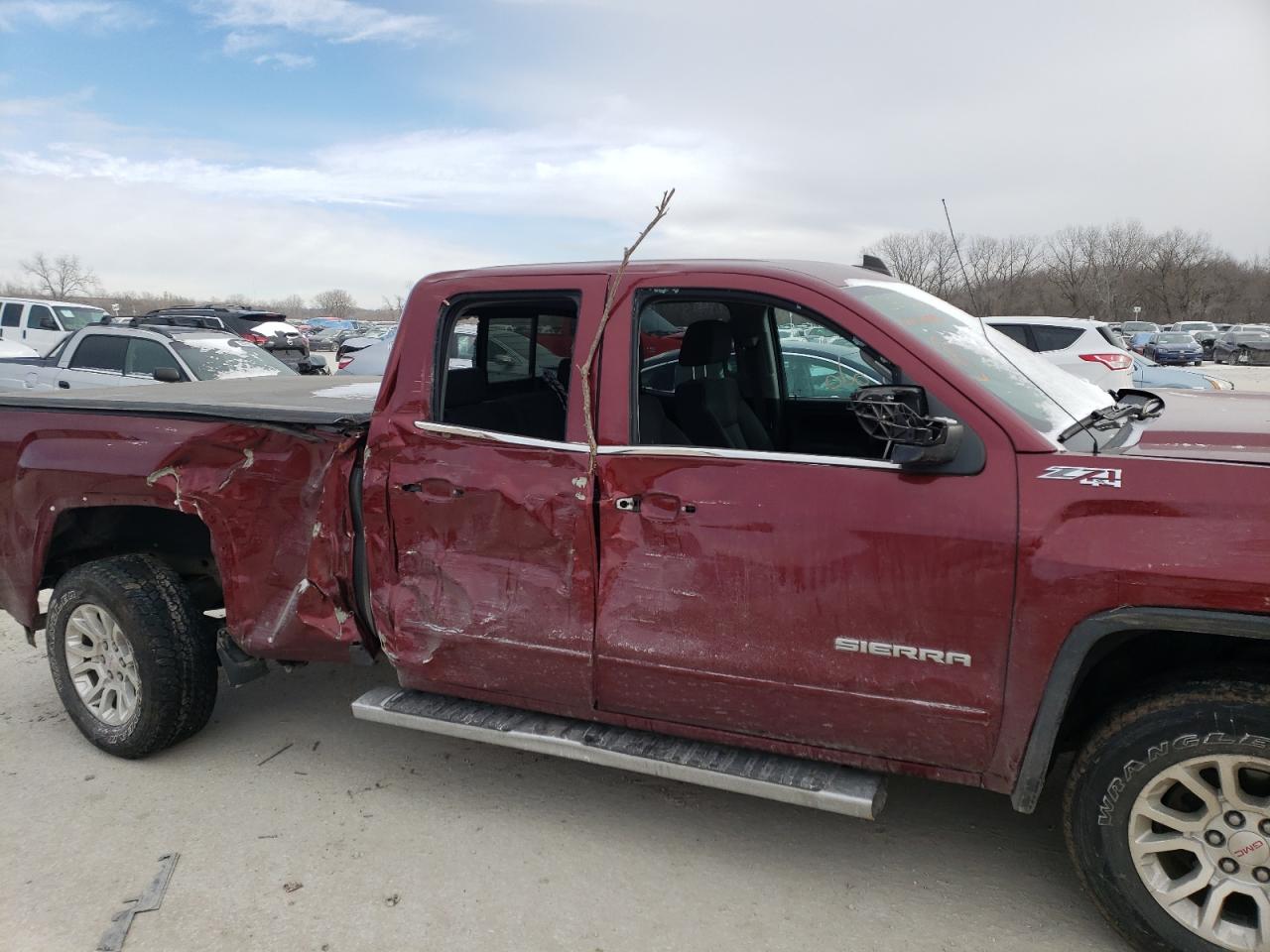 Photo 9 from auction – 2017 GMC SIERRA K15 with VIN 1GTV2MEC2HZ170751