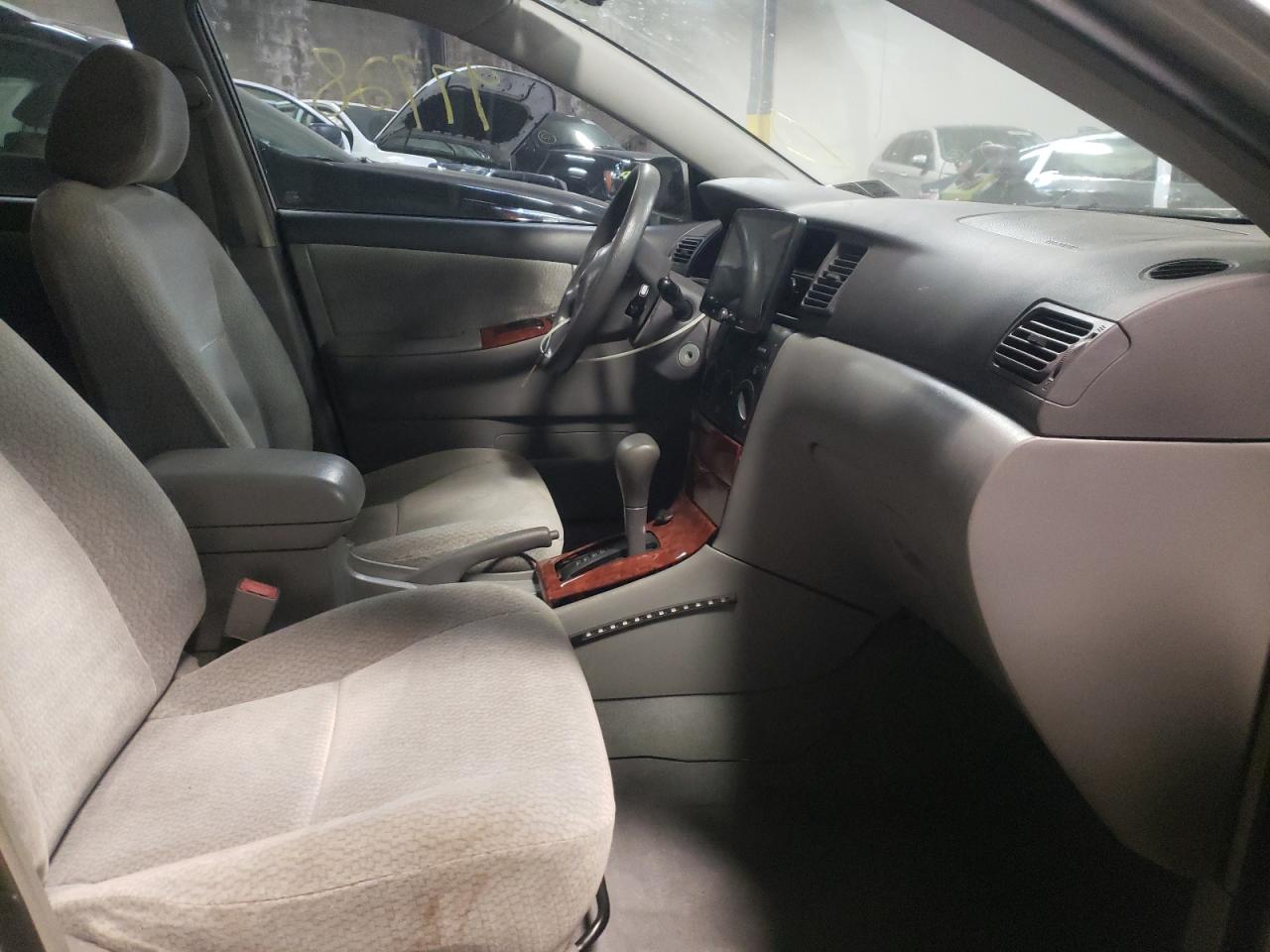 Photo 5 from auction – 2003 TOYOTA COROLLA CE with VIN 2T1BR32E63C064210