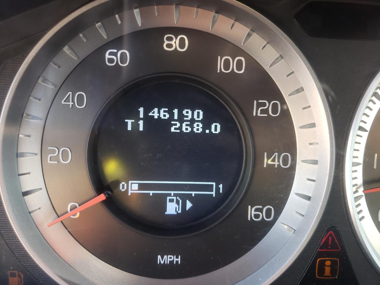 Photo 8 from auction – 2013 VOLVO XC60 3.2 with VIN YV4940DL4D2432033