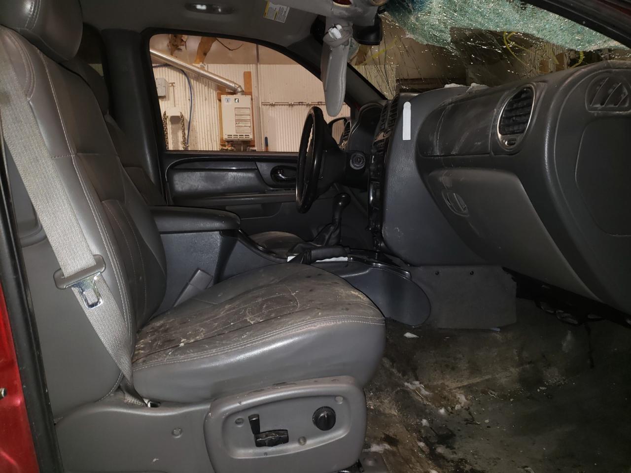 Photo 5 from auction – 2004 GMC ENVOY XUV with VIN 1GKET12S146218215