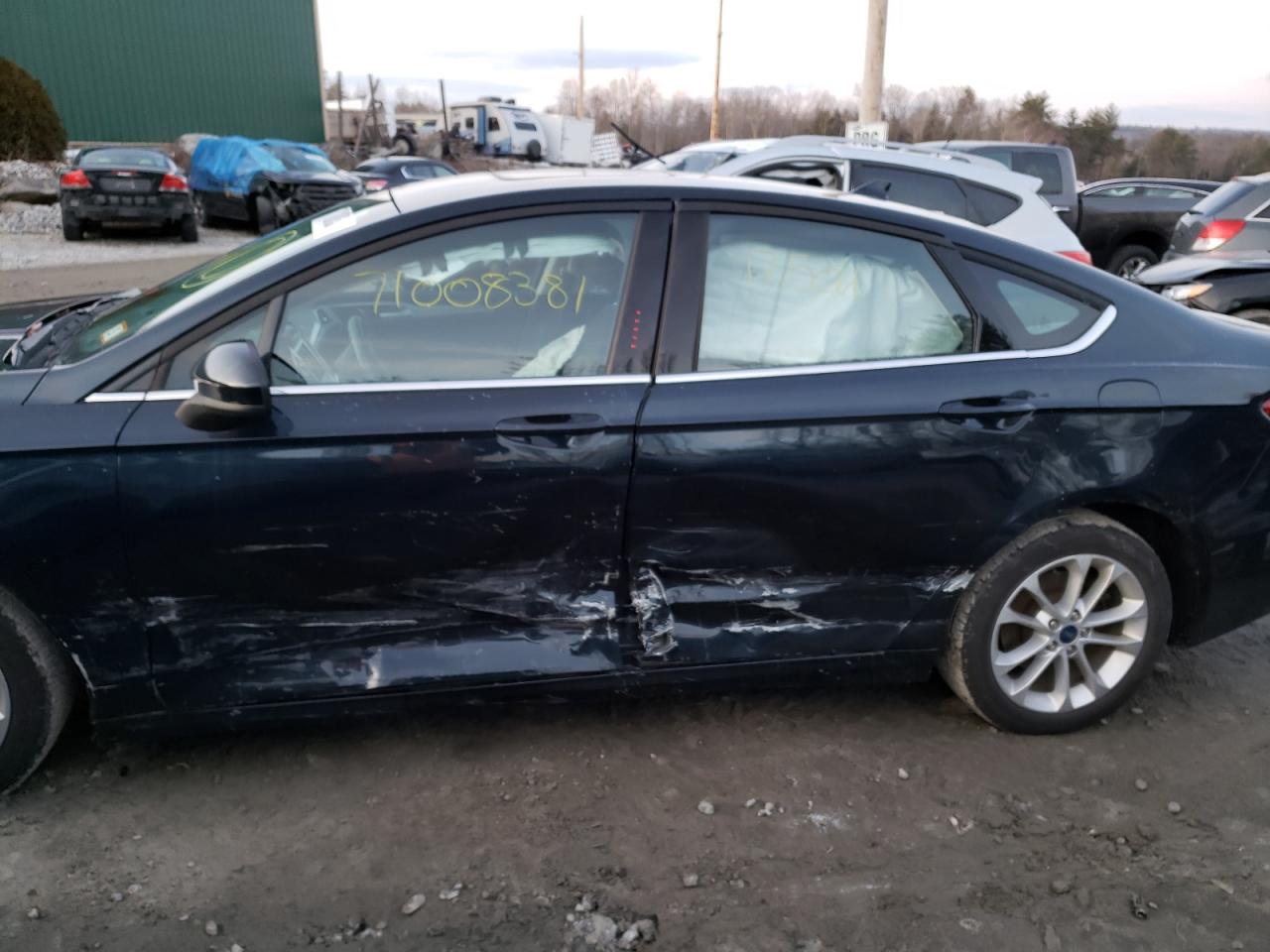 Photo 9 from auction – 2020 FORD FUSION SE with VIN 3FA6P0LU3LR158153