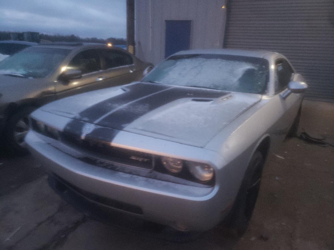 Photo 9 from auction – 2009 DODGE CHALLENGER with VIN 2B3LJ74W79H583727