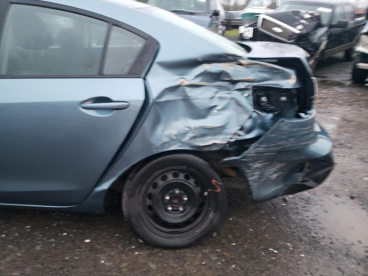 Photo 9 from auction – 2011 MAZDA 3 I with VIN JM1BL1UG2B1495716