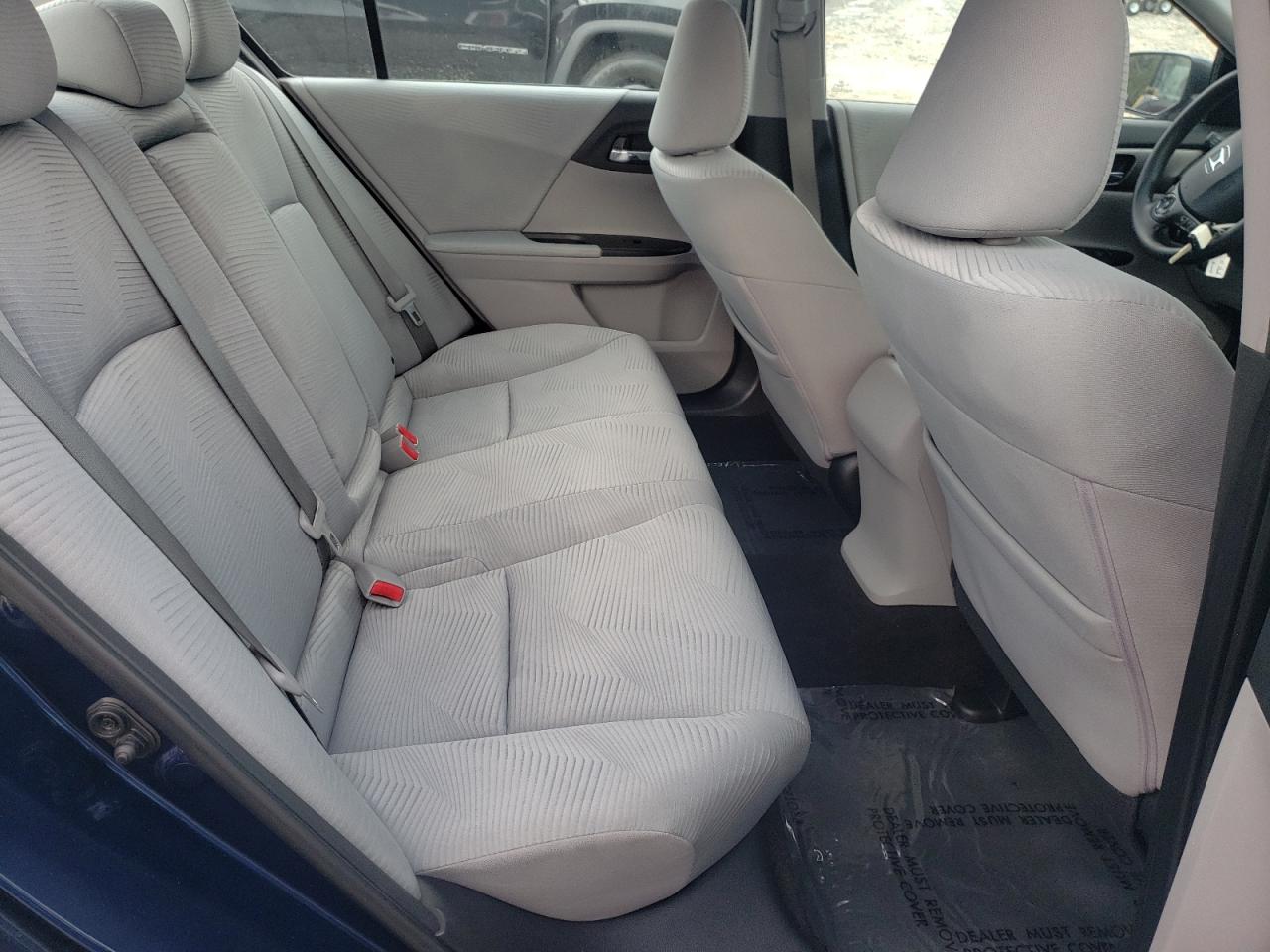 Photo 6 from auction – 2015 HONDA ACCORD LX with VIN 1HGCR2F36FA199673