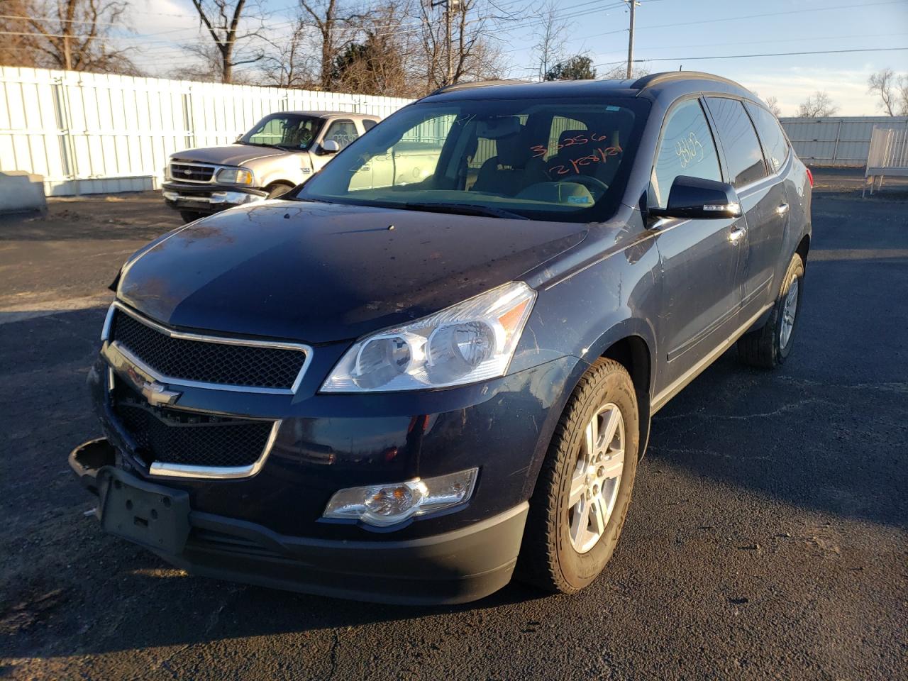 Photo 2 from auction – 2012 CHEVROLET TRAVERSE L with VIN 1GNKRJED9CJ183243