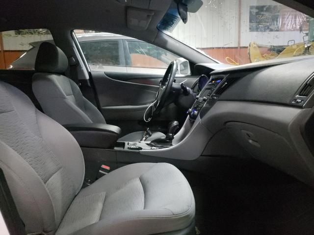 Photo 5 from auction – 2014 HYUNDAI SONATA HYB with VIN KMHEC4A43EA111838