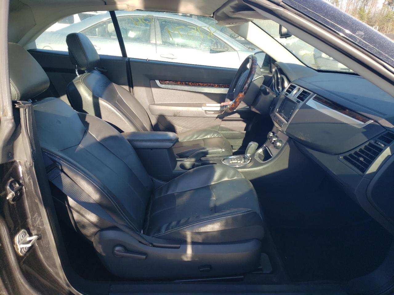 Photo 5 from auction – 2010 CHRYSLER SEBRING LI with VIN 1C3BC6EVXAN122722