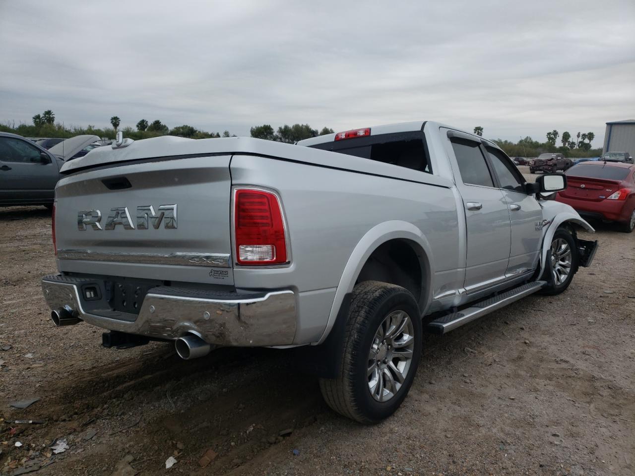 Zdjęcie 4 z aukcji – 2016 RAM 1500 LONGH z VIN 1C6RR7WT9GS271541