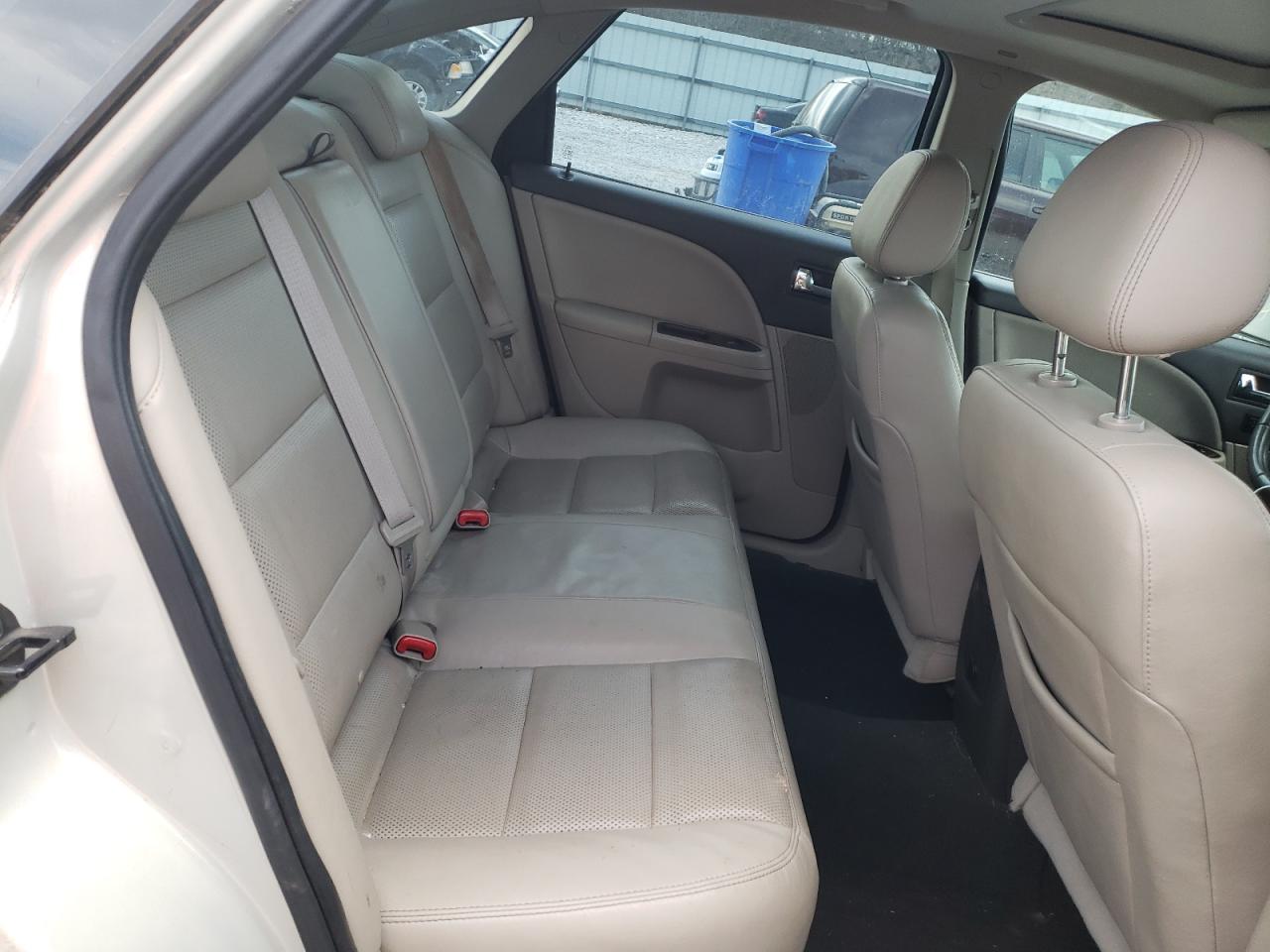 Photo 6 from auction – 2008 FORD TAURUS LIM with VIN 1FAHP28W28G135508