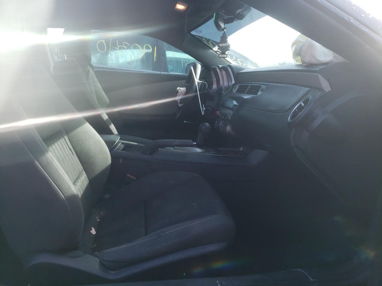 Photo 5 from auction – 2014 CHEVROLET CAMARO LS with VIN 2G1FA1E31E9178201